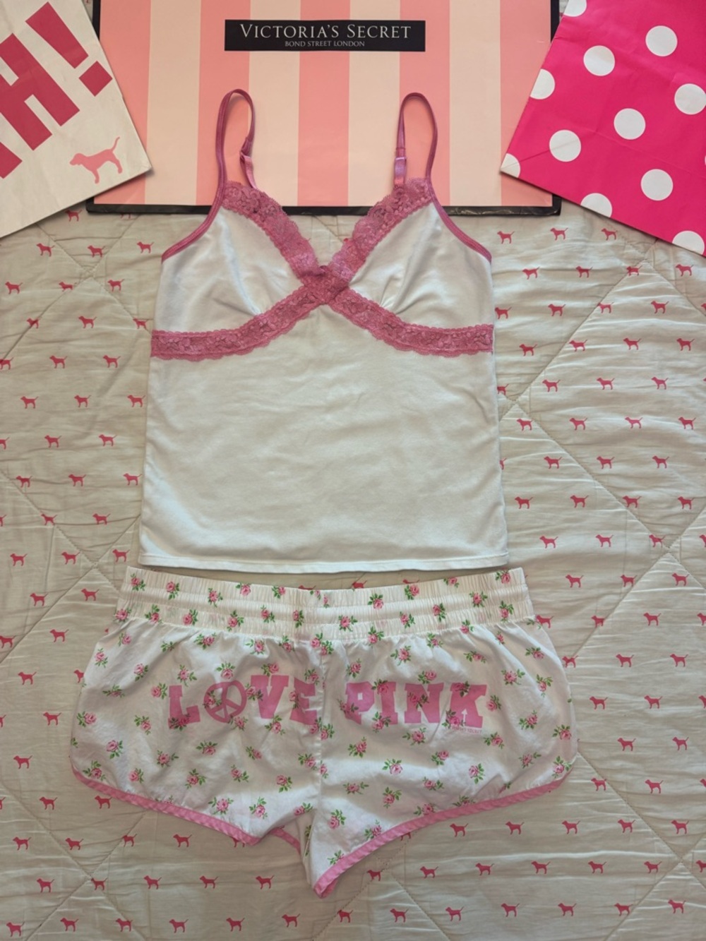 VS PINK VINTAGE Y2K SET FLORAL LOVE BOOTY SHORTS & LACE TRIM CAMI TANK TOP NWOT - Picture 13 of 13
